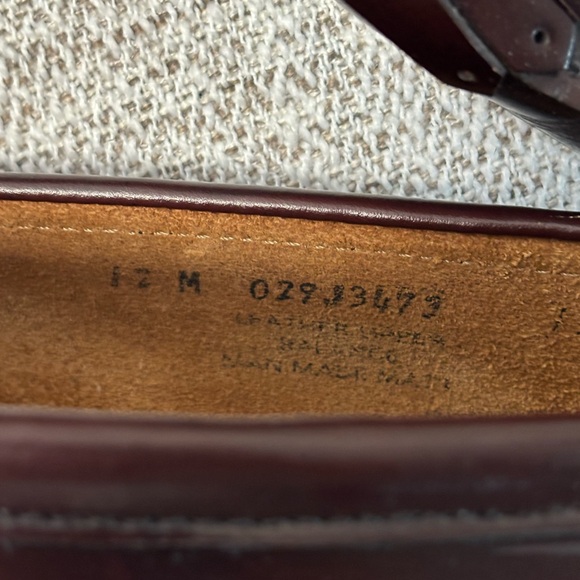 G H BASS Men’s Burgundy Tasseled Leather Loafers GREAT Condition Size 12M - Picture 3 of 12